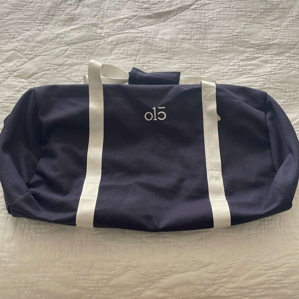 o15 Duffle Bag